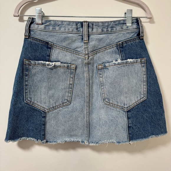 Abercrombie & Fitch Two Tone Mini Jeans Skirt Festival Concert Blue Size 26 - Picture 3 of 5